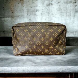 Louis Vuitton Trousse Toilette 28 Toiletry Bag Brown Monogram Make Up Bag